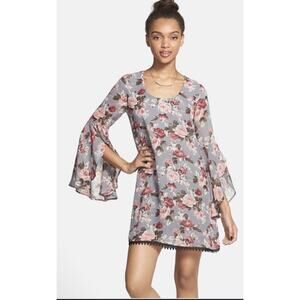 Dee Elle Size Small Tunic Boho Dress Gray and Pink Floral‎ with Bell Sleeves